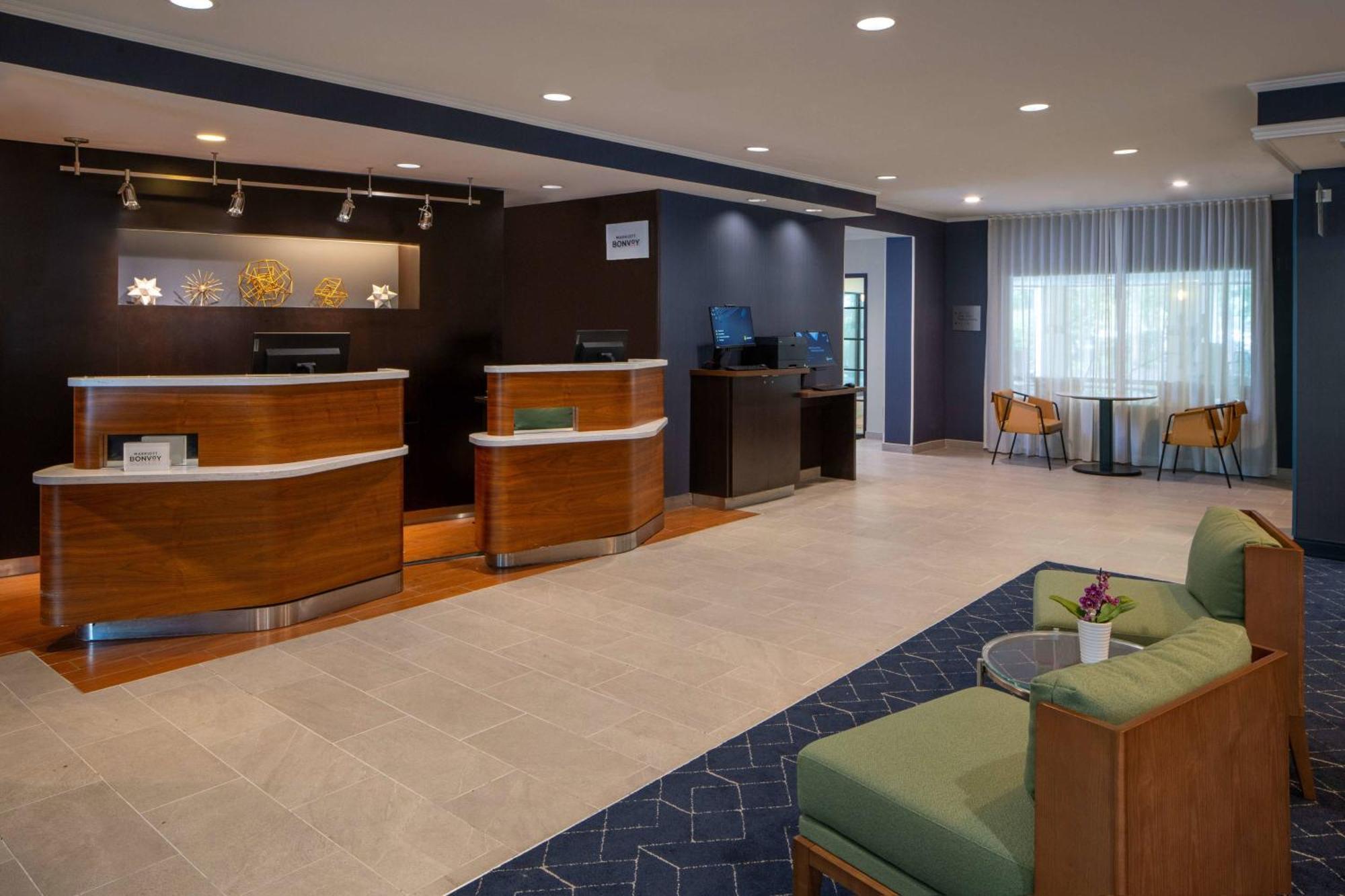 Courtyard By Marriott Covington / Mandeville Eksteriør bilde